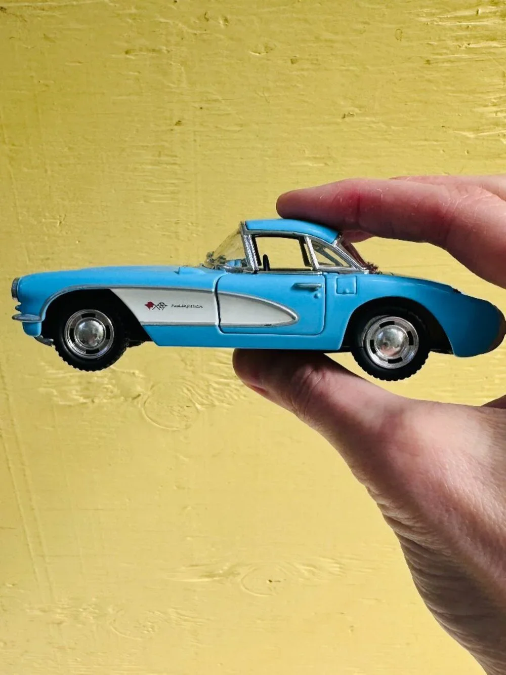 Kinsmart 1957 Chevrolet Corvette 1:34 Diecast Model Car Blue Pull Back Toy 5